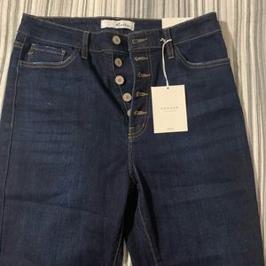 11/29 High Rise, Super Skinny KanCan Jeans